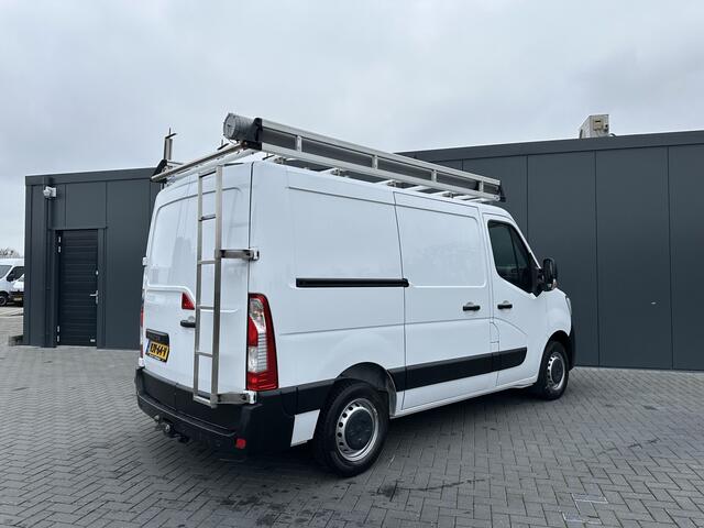 Renault MASTER 2.3 DCI 136 PK / L1H1 / GLASRESTEEL / 1e EIG. / 2.5T TREKHAAK / IMPERIAAL / CAMERA / AIRCO / CRUISE