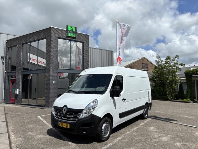 Renault MASTER T35 2.3 dCi L2H3 Ideale auto voor ombouw naar camper / kampeerauto met ruiten in de achter- en zijdeuren