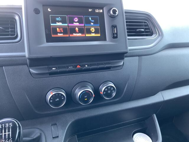 Renault MASTER T35 2.3 dCi 135 L2H2 Airco Cruise Navi Side Bar Camera Euro 6