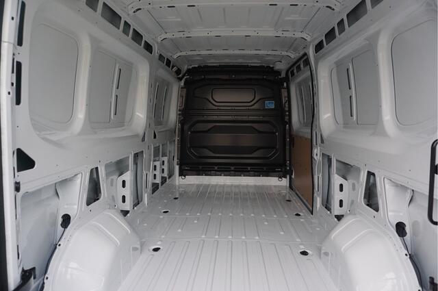 Renault MASTER T35 2.0 150PK Extra L3H2 BPM VRIJ!! 10" R-Link Navi, Camera, Cruise Clima!! NR. A700*