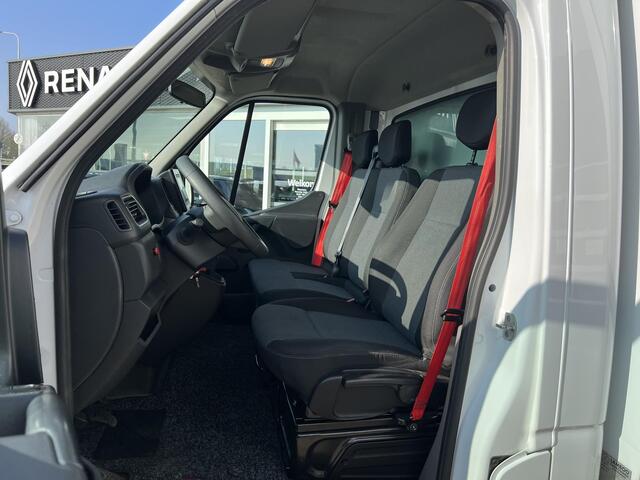 Renault MASTER T35 2.3 dCi 145 BAKWAGEN | Achteruitrijcamera | Apple Carplay | Android Auto | DAB | Cruise Control | Airco |