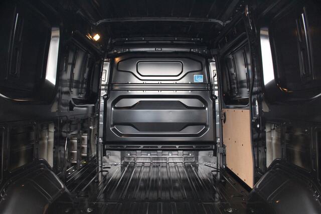 Renault MASTER T35 2.0dCi 150pk | L2H2 Extra | Android Navi | Camera | LED | Cruise | Lease 627,- p/m