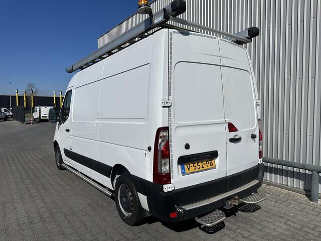 Renault MASTER T35 2.3 dCi L2H2*A/C*NAVI*HAAK*CRUISE*