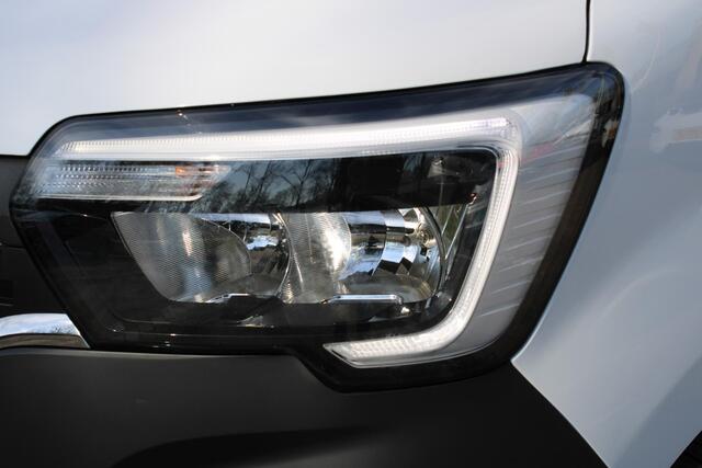 Renault MASTER T35 2.3 dCi 135 L3H2 Work Edition Airconditioning | Trekhaak | Achterruitrij camera