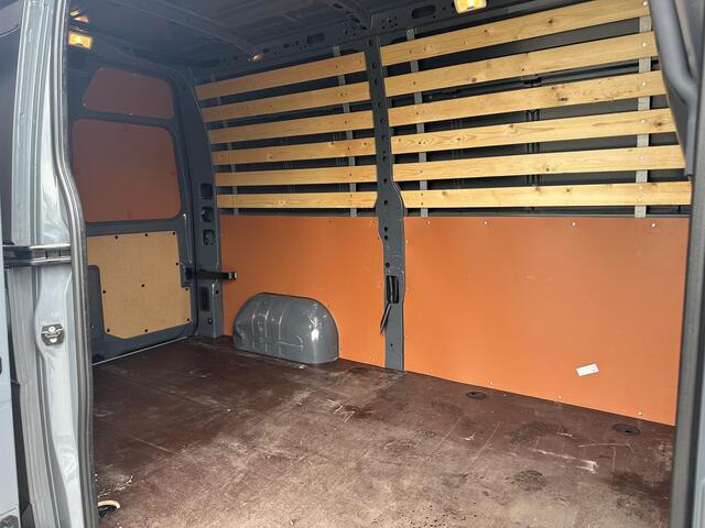 Renault MASTER T35 2.3 dCi 150 L2H2 Energy Work Edition | BLACK PAKKET | SIDE BARS | BULL BAR | DEALER ONDERHOUDEN | AIRCO | NAVIGATIE |