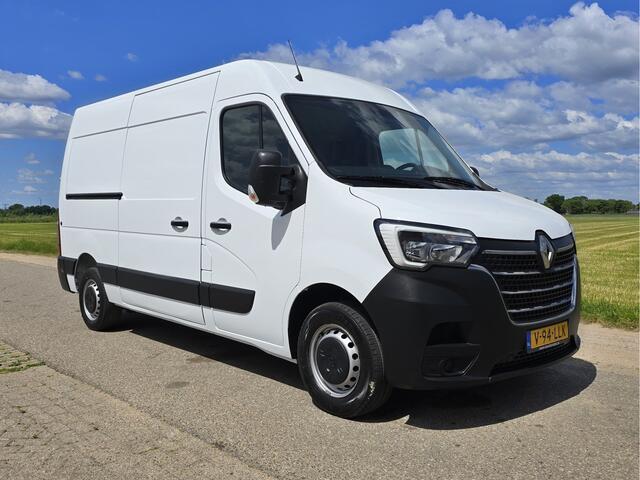 Renault MASTER T33 2.3 dCi 135 L2 H2 Comfort - 135 Pk - Euro 6 - Navi - Airco - Cruise Control