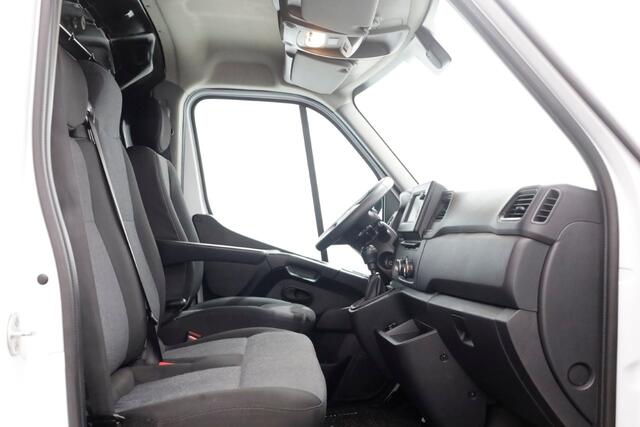 Renault MASTER T35 2.3 dCi 135pk L2H2 Comfort Airco/Navi 09-2022