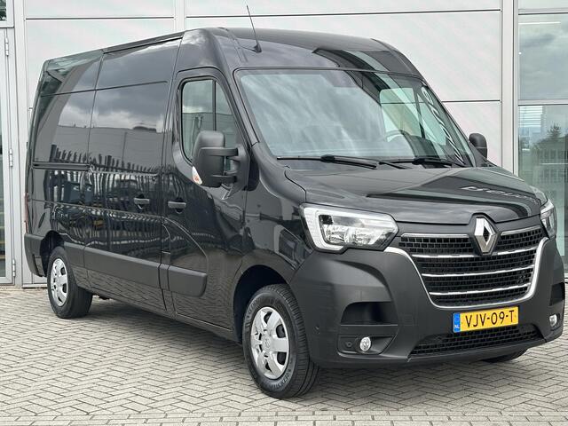 Renault MASTER T35 2.3 dCi 135 L2H2 Work Edition | AIRCO | CRUISE CONTROL | TREKHAAK | NAVIGATIE | PARKEER CAMERA |