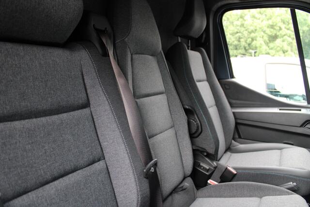 Renault MASTER T35 2.0 dCi 170pk L2H2 Extra - Navigatie - Blind Spot - Camera - Stoelverwarming - Verwarmde voorruit - Rijklaar