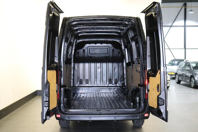 Renault MASTER 2.3 dCi 135PK L2H2- EURO 6 - Airco - PDC - NAP - ¤ 19.950,- Excl.