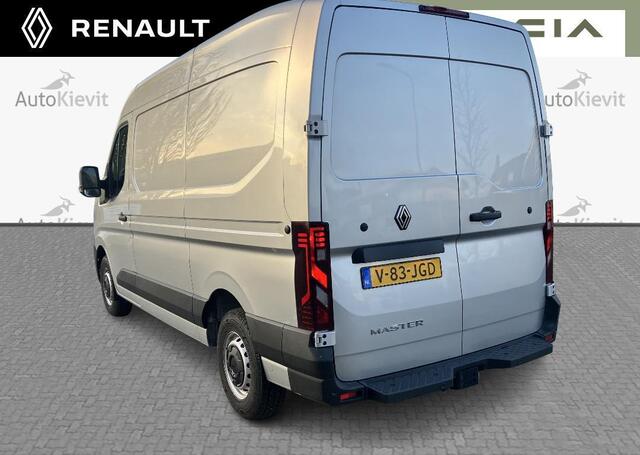 Renault MASTER T35 2.0 dCi 130 L2H2 Advance - openR link navigatiesysteem - vierseizoenbanden - trekhaak - houten laadvloer en zijwandbekleding - achteruitrijcamera - rear step - Reservewiel