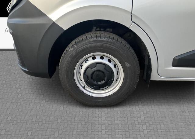 Renault MASTER T35 2.0 dCi 130 L2H2 Advance - openR link navigatiesysteem - vierseizoenbanden - trekhaak - houten laadvloer en zijwandbekleding - achteruitrijcamera - rear step - Reservewiel