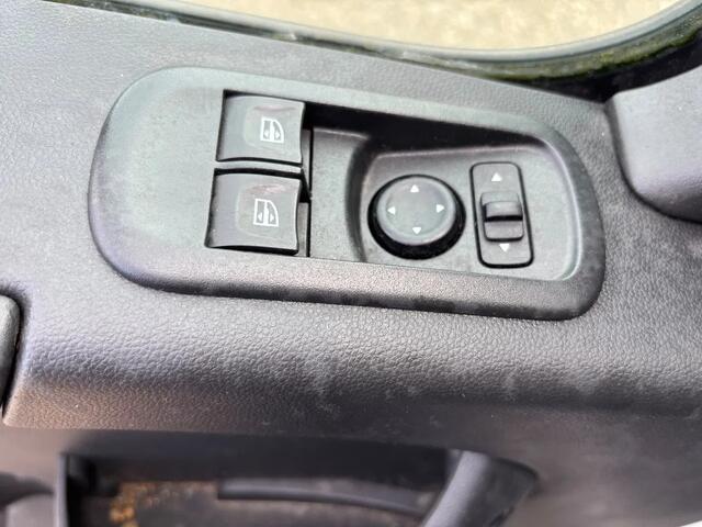 Renault MASTER 2.3DCI 150 Openlaadbak Automaat Airco Navi Trekhaak EURO 6 4,40 Lang 2,10 Breed