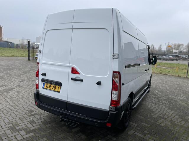 Renault MASTER T35 2.3 dCi 180PK L2H2 Airco | Navigatie | Camera