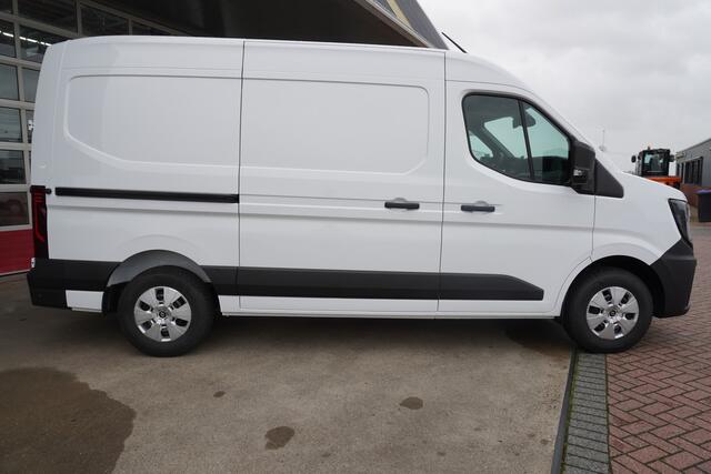 Renault MASTER T35 2.0 dCi 170PK L2H2 Extra Schuifdeur L / R Nr. V100 | Climate | Navi | Cruise | Trekhaak