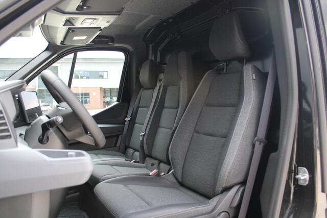 Renault MASTER T35 2.0 dCi 130pk L2H2 Advance - Carplay - Climate - Parkeersensoren - LED - Trekhaak - DAB - Stoelverwarming - Rijklaar