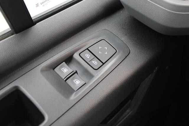 Renault MASTER T35 2.0 dCi 130pk L2H2 Advance - Carplay - Climate - Parkeersensoren - LED - Trekhaak - DAB - Stoelverwarming - Rijklaar