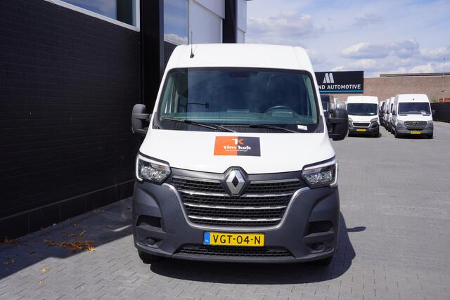 Renault MASTER 2.3 dCi 136PK L2H2 EURO 6 - Airco - Navi - Cruise - ¤ 14.950,- Excl.