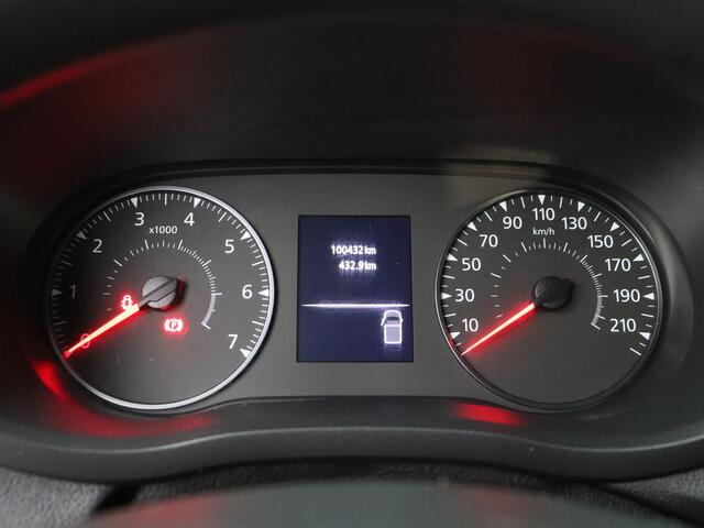 Renault MASTER 2.3 dCi 180PK L2H2 Dubbele Cabine | 2xSchuifdeur | Navigatie | Camera | Trekhaak | Airco | Cruise