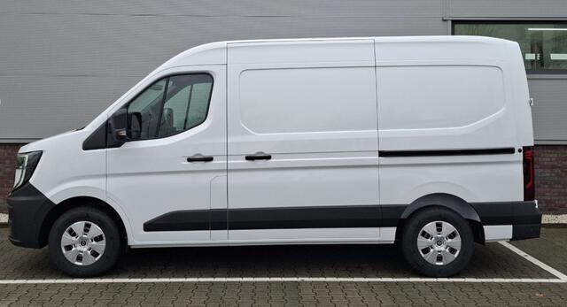 Renault MASTER T35 2.0 dCi 170 L2H2 Extra Laadruimte betimmering / 2 keer schuifdeur / Trekhaak