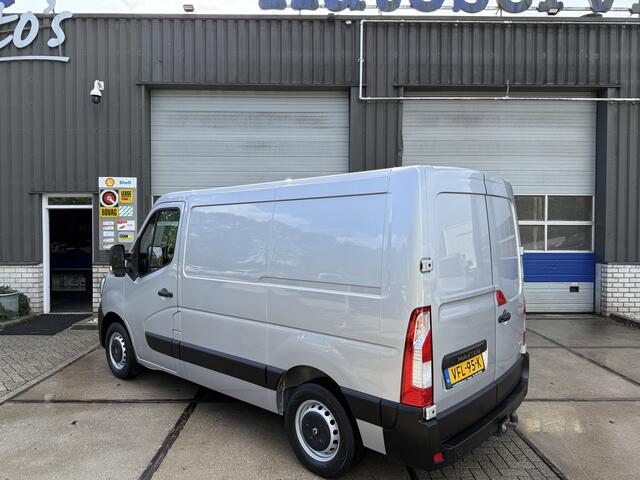Renault MASTER T28 2.3 dCi 135 L1H1