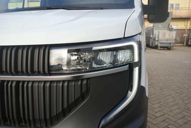 Renault MASTER T35 2.0 dCi 130 L2H2 Advance - VOORRAADVOORDEEL - All Seasonbanden - Achteruitrijcamera - Stoelverwarming - Cruise Control - Trekhaak