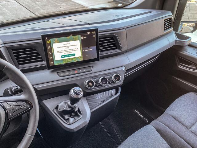 Renault MASTER T35 2.0 dCi 170PK L2H2 Extra | BPM VRIJ! | R-LINK | STOELVERWARMING | CAMERA | TREKHAAK | BETIMMERING |