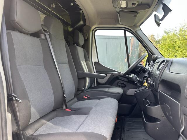 Renault MASTER 2.3 DCI E6 / L2H2 / IMPERIAAL / 2x SCHUIFDEUR / CAMERA / NAVI / AIRCO / CRUISE CONTROL