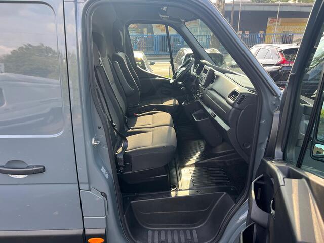 Renault MASTER T35 2.3 dCi 150 L3H2 Energy Comfort