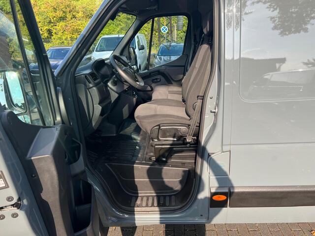 Renault MASTER T35 2.3 dCi 150 L3H2 Energy Comfort