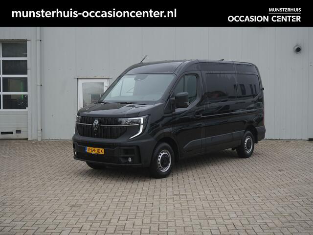Renault MASTER T35 2.0 dCi 130 L2H2 Advance - VOORRAADVOORDEEL - Trekhaak - All Seasonbanden - Achteruitrijcamera - Cruise Control - Apple Carplay/Android Auto