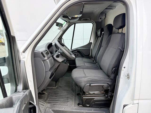 Renault MASTER Plancher 2.3 DCI 145hp Airco Cruise Control LED Camera Foodtruck Meubelbak Paardenwagen