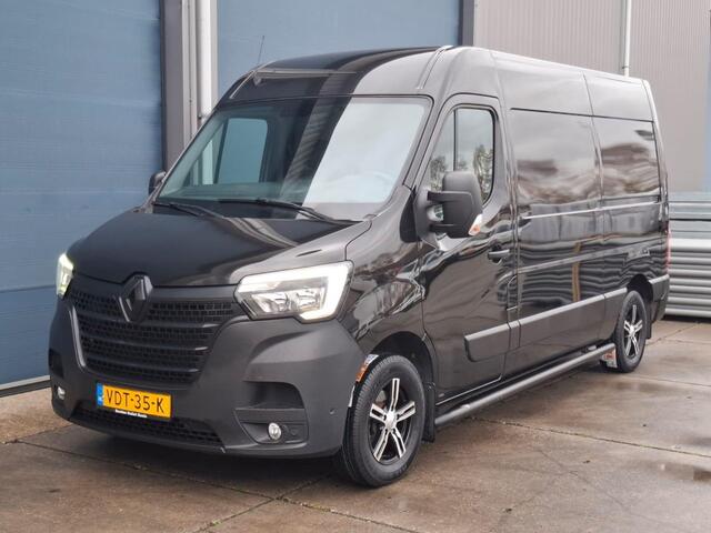 Renault MASTER T35 2.3 dCi 180 L2H2 Energy AIRCO / CRUISE CONTROLE / CAMERA / NAVI / TREKHAAK / 3 ZITS