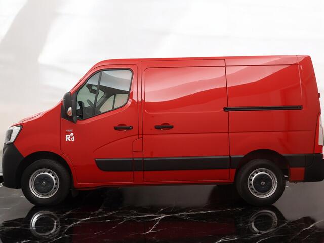 Renault MASTER T33 2.3 dCi 150PK L1H1 Energy 3-persoons - Airco - Camera - Parkeersensoren - Trekhaak - Nieuwe laadvloer - 12 maanden garantie