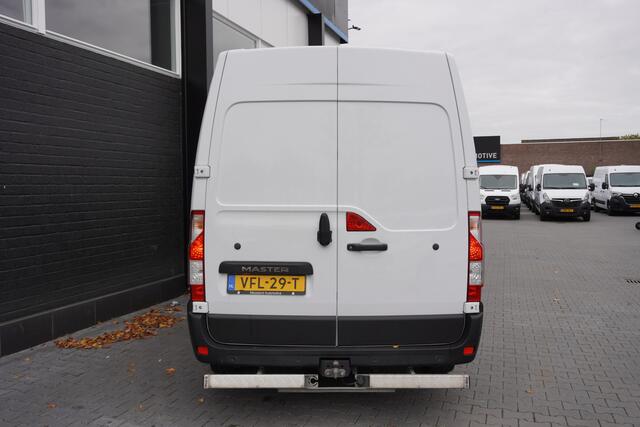 Renault MASTER 2.3 dCi 135PK L2H2 EURO 6 - Airco - Cruise - Camera - ¤ 14.900,- Excl.