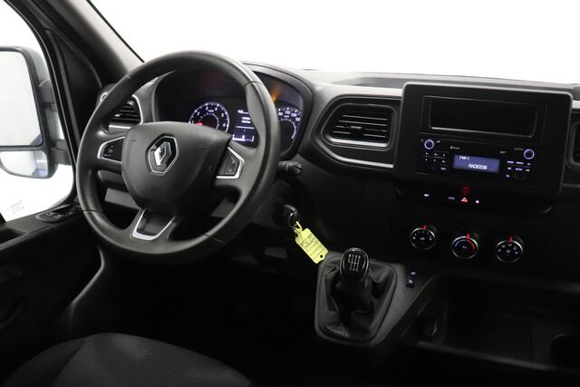 Renault MASTER 2.3 dCi 136PK EURO 6 - Airco - Cruise - Trekhaak - ¤ 16.900,- Excl.