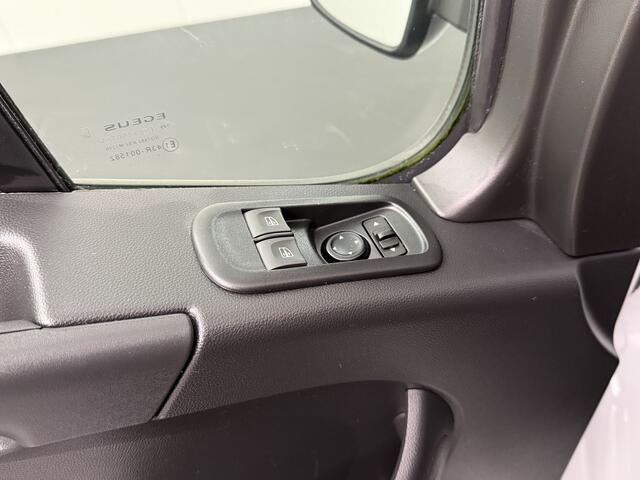 Renault MASTER 2.3DCi 135PK L3H2 Maxi | Navigatie | Airco | Cruise | 3-Persoons | Betimmering