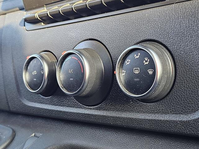 Renault MASTER T35 2.3 dCi 135 L2 Open-Laadbak NAP Airco 136Pk Euro6 Trekhaak 1e Eigenaar Oh-Historie!