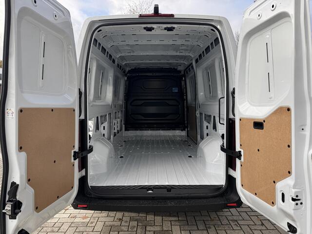 Renault MASTER E-Tech T35 L3H2 Advance long range 87 kWh ** KOERIERS-SPECIFICATIES | achterdeuren 270-graden te openen | bijrijdersstoel | parkeerpakket **