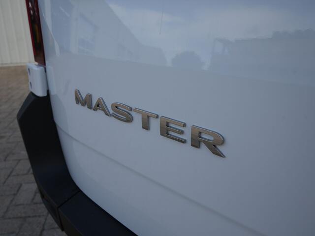 Renault MASTER T35 2.0 dCi 130 L2H2 Advance - VOORRAADVOORDEEL - All Seasonbanden - Achteruitrijcamera - Cruise Control - Apple Carplay/Android Auto