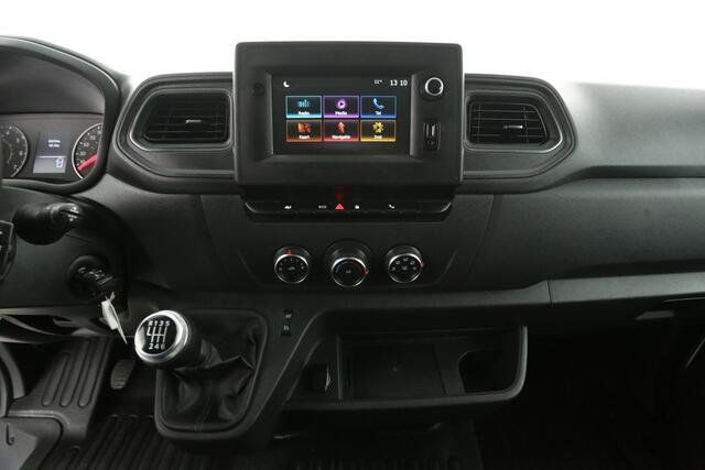 Renault MASTER 2.3 dCi L2H2 | Airco | Camera | Cruise | 3-Zits | Trekh. | Carplay | Stoelverw.