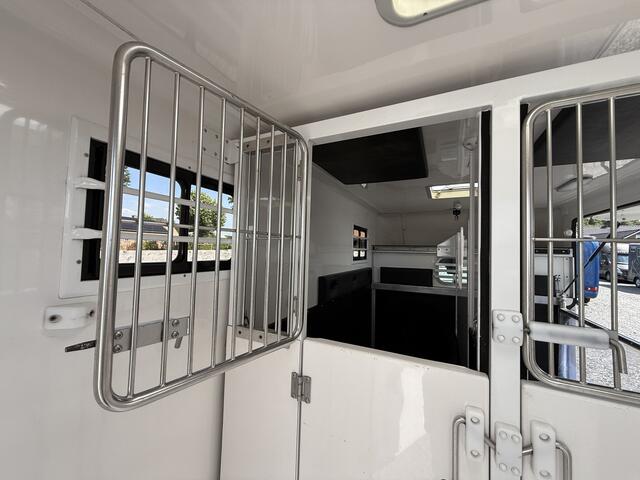 Renault MASTER PAARDENWAGEN BARBOT 2019 | HENGST | 3 ZITS | LEER | B-RIJBEWIJS | NL KENTEKEN