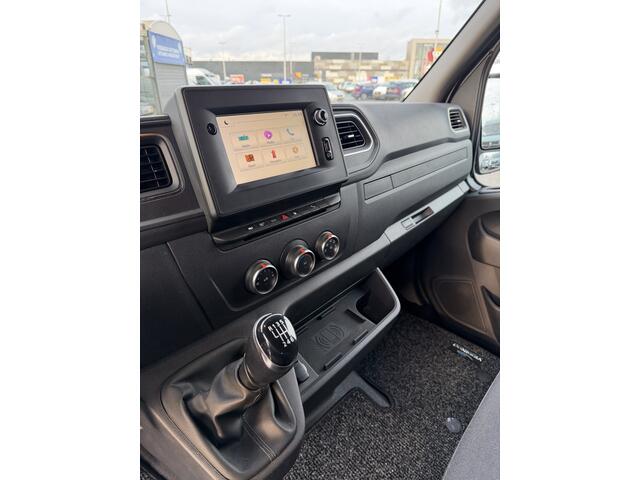Renault MASTER T35 2.3 dCi L2H2 180 pk Dubbele cabine