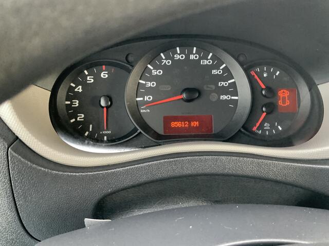 Renault MASTER T35 2.3 dCi L2 Pick Up Airco Cruise 3 Zits Trekhaak 2500 kg Bakmaat L320/B.195/H0.40 CM Euro 6