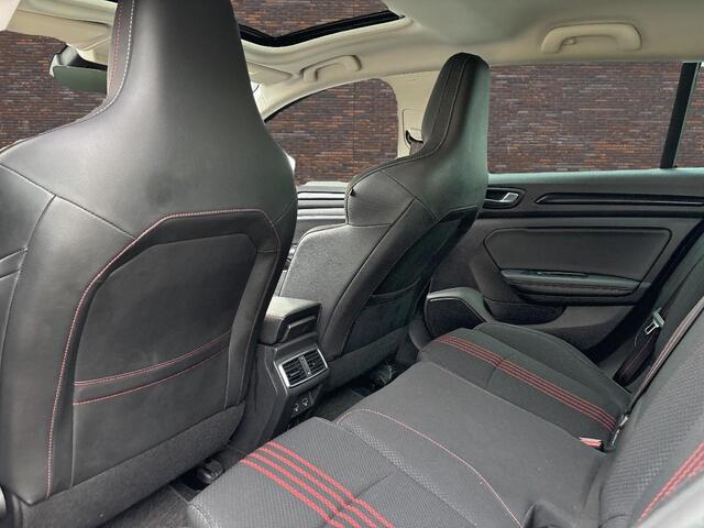 Renault MEGANE Estate 1.3 TCe R.S. Line