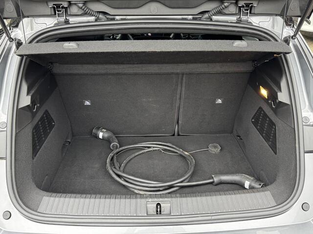 Renault MEGANE E-Tech EV60 Optimum Charge Iconic