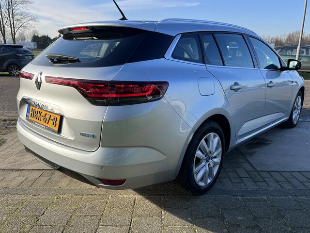 Renault MEGANE Estate 1.6 E-Tech Limited Plug-In Hybrid 160 Automaat / Keyless / Camera / Applecarplay - Androidauto /