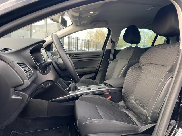 Renault MEGANE 1.5 dCi Eco2 Limited Navi,Clima,Cruise,PDC V+A,Lmv,6 Bak,Dealer Onderhouden,N.A.P,Weinig Km,110Pk,Nieuwe Apk bij Aflevering