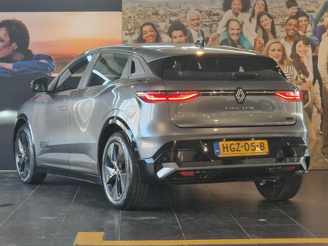 Renault MEGANE E-Tech Comfort Range Evolution 60 kWh DEMO | PACK WINTER/NAVI/CITY