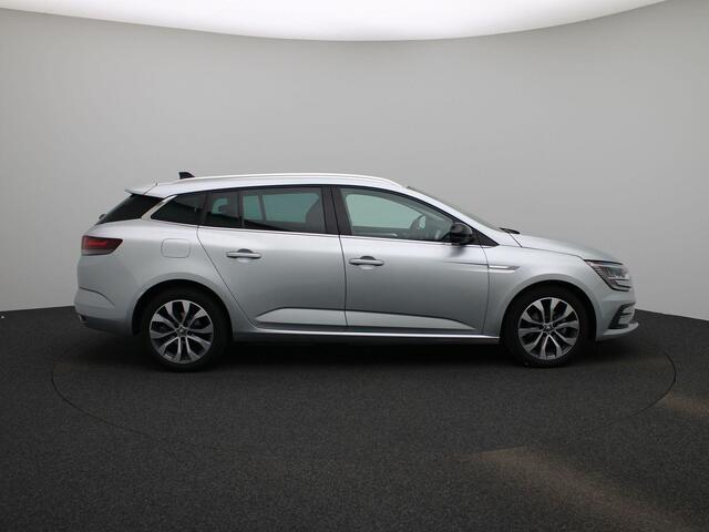 Renault MEGANE Estate 1.3 TCe 140 Techno | Automaat | Verwarmbare voorstoelen | achteruitrijcamera